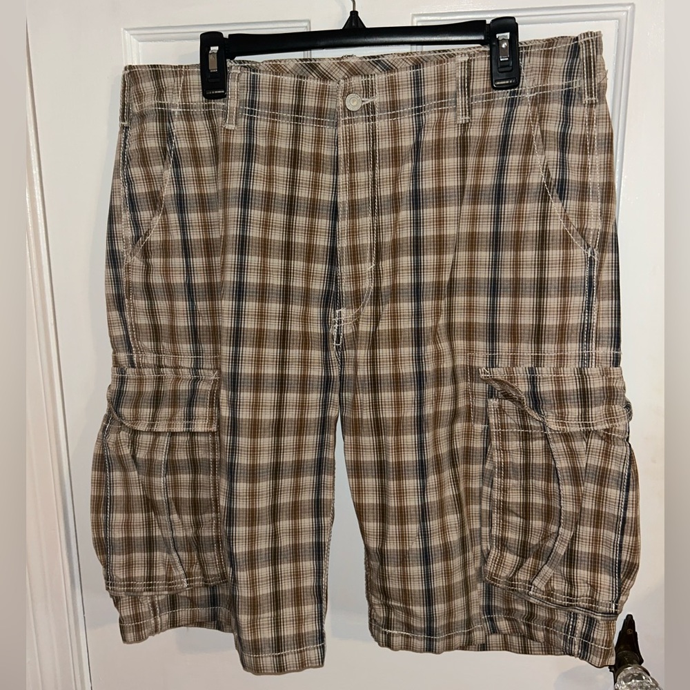 Levi’s Cargo Shorts
